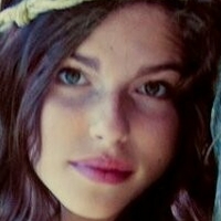 Perla Haney-Jardine Nahé