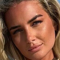Phoebe Isobel Nahé