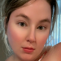 plump_bombshell Nahé