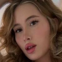 porcelaingoirl Nahé