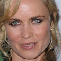 Radha Mitchell Nahé