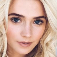 Raina Lawson Nahé