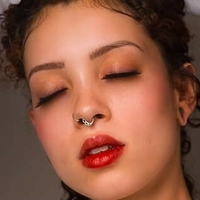 Redd_Eyes Nahé