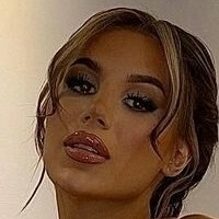 Rhi Rhi G Nahé
