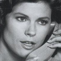 Robyn Douglass Nahé