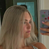 Robyn Emily Nahé