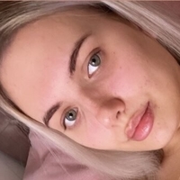 Rosie Applegate Nahé
