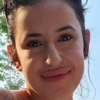 Roxy B Nahé