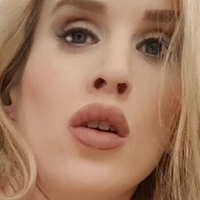 roxycoxmodel Nahé