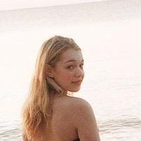 Sadie Calvano Nahé