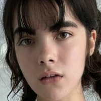 Salome Larrea Muñoz Nahé