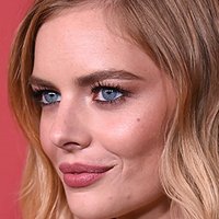 Samara Weaving Nahé