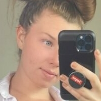 Sara Riley Nahé