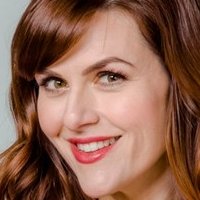 Sara Rue Nahé