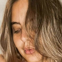 scarlet.j Nahé