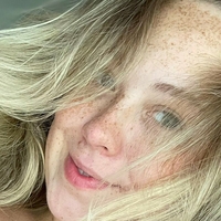 Selena Ray Nahé