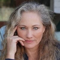 Shari Shattuck Nahé