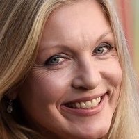 Sheryl Lee Nahé