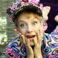 Sissi Perlinger Nahé