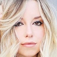 Skyler Shaye Nahé