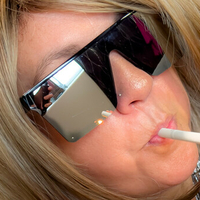 smokinghotwife Nahé