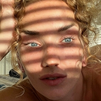 SofiaDark Nahé