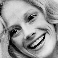 Sondra Locke Nahé
