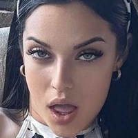 Staisy Fox Nahé