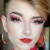 Stephanie Star Nahé