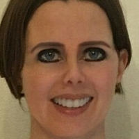 Stephanie Wolf Nahé