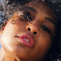 Suni Sweeney Nahé