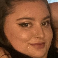 sweetaspeachesss Nahé