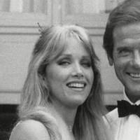 Tanya Roberts Nahé