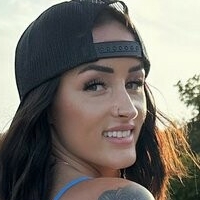 tattedlilbfitxoxovip Nahé
