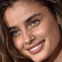 Taylor Hill Nahé
