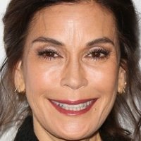 Teri Hatcher Nahé