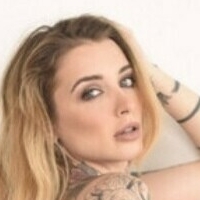 The Amanda Jean Nahé