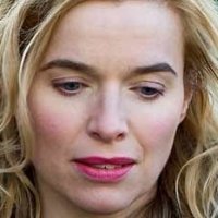Thekla Reuten Nahé