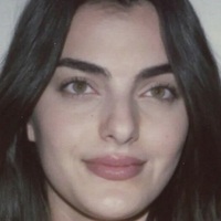Toni Breidinger Nahé
