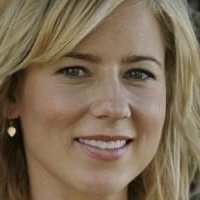 Traylor Howard Nahé