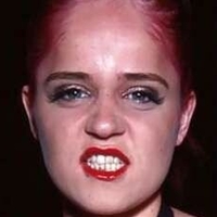 Twidget The Midget Nahé