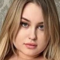 valentina_reina Nahé