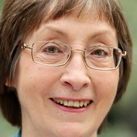 Valerie Minifie Nahé