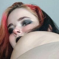 VanessaStrawbrry Nahé