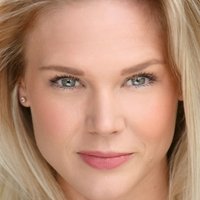 Victoria Longley Nahé