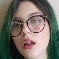 Victoria Stark Nahé