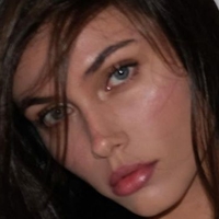 Vika Bronova Nahé