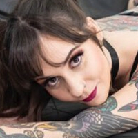 Vile Vixen Nahé