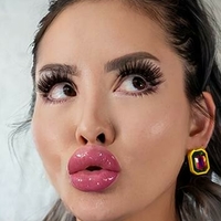 Vivienne Sunshine Nahé
