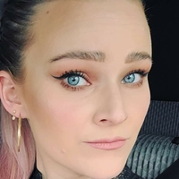 Vixyy64 Nahé